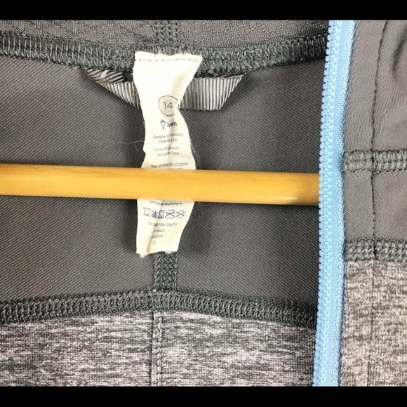 IVIVVA | Sweat Jacket - Picture 4 of 4